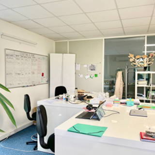 Bureau privé 20 m² 4 postes Coworking Avenue de l'Europe Ramonville-Saint-Agne 31520 - photo 3